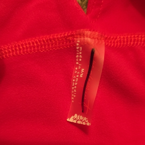 NWOT Free People Deep V Longline Bralette in Hot Pink - Picture 2 of 5